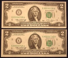 2 Consecutive Numbered 1976 $2 US Notes, Crisp Unc., One has Misalignment Error