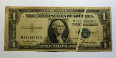 1935 E 1$ SILVER CERTIFICATE DOBLE GUTTER FOLD ERROR NOTE