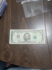 1995 $5 Federal Reserve Note With Ink Error Transfer Circulated With Folds