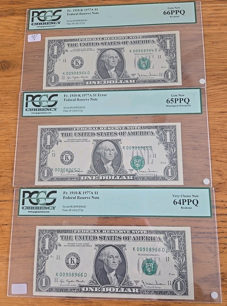 « Error 1977 » 1 Dollar. Set Of 3, Ink Shift Green Print Graded 66-64 PPQ Bookend.